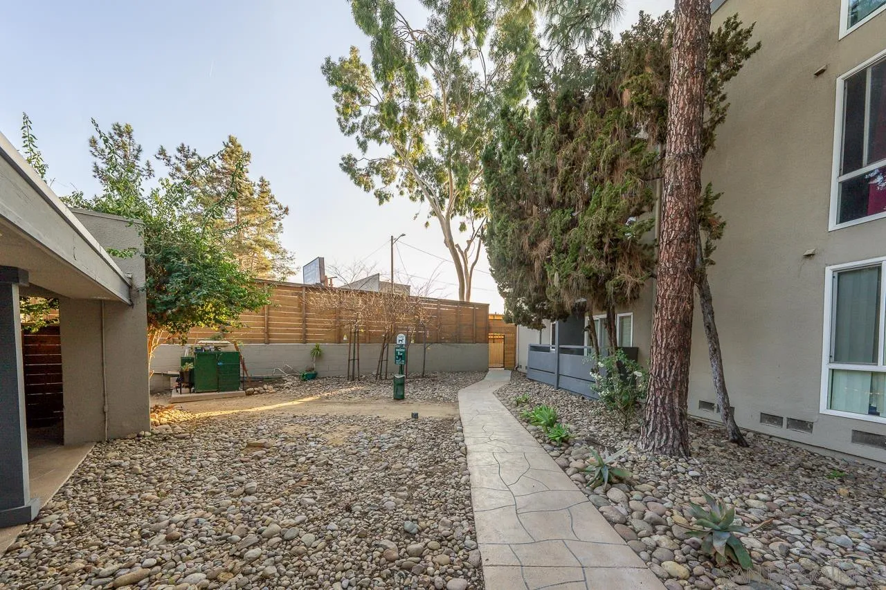 4860 Rolando Ct Unit: 28