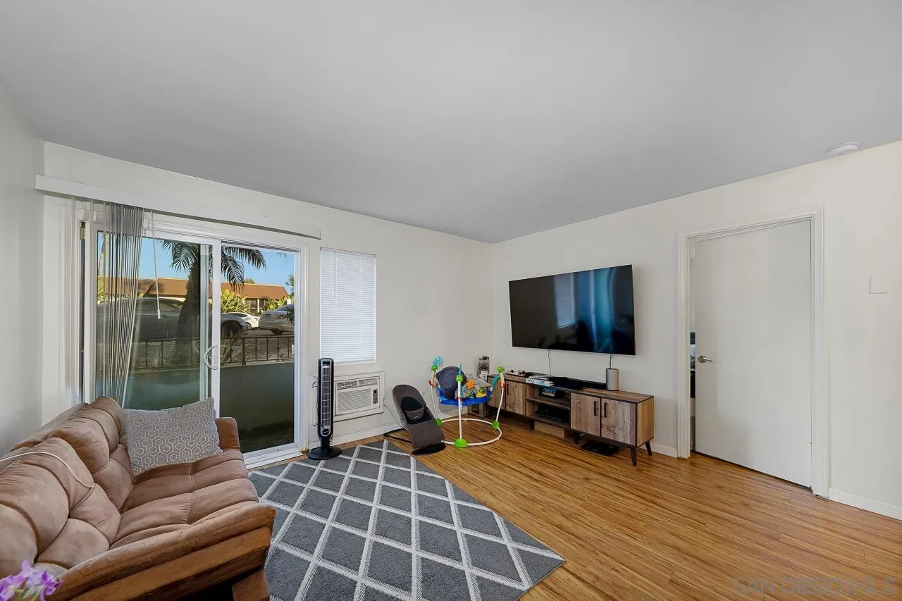 4860 Rolando Ct Unit: 28