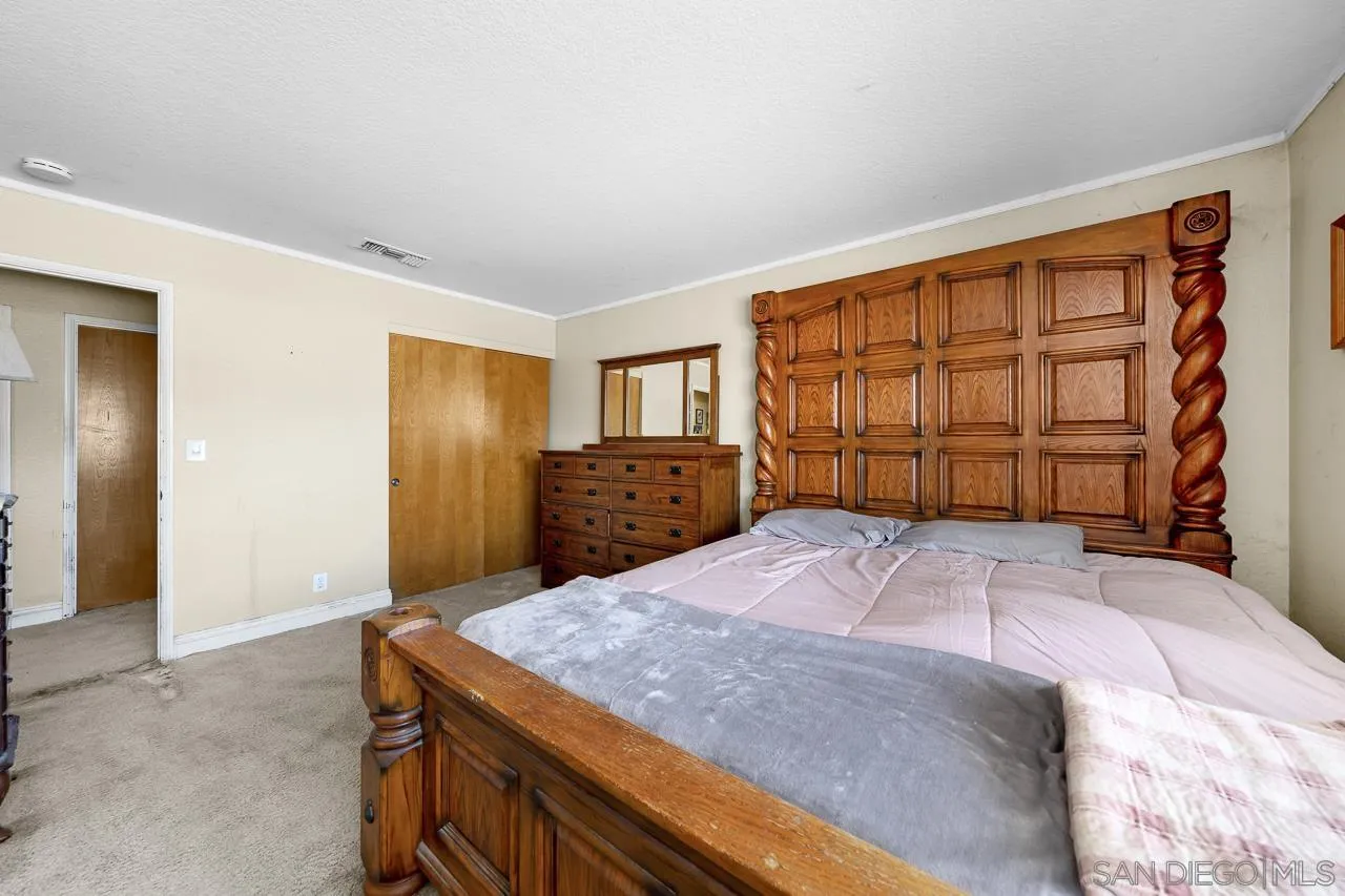 548 Justin Way