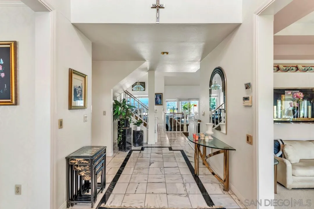 2257 Nielsen St