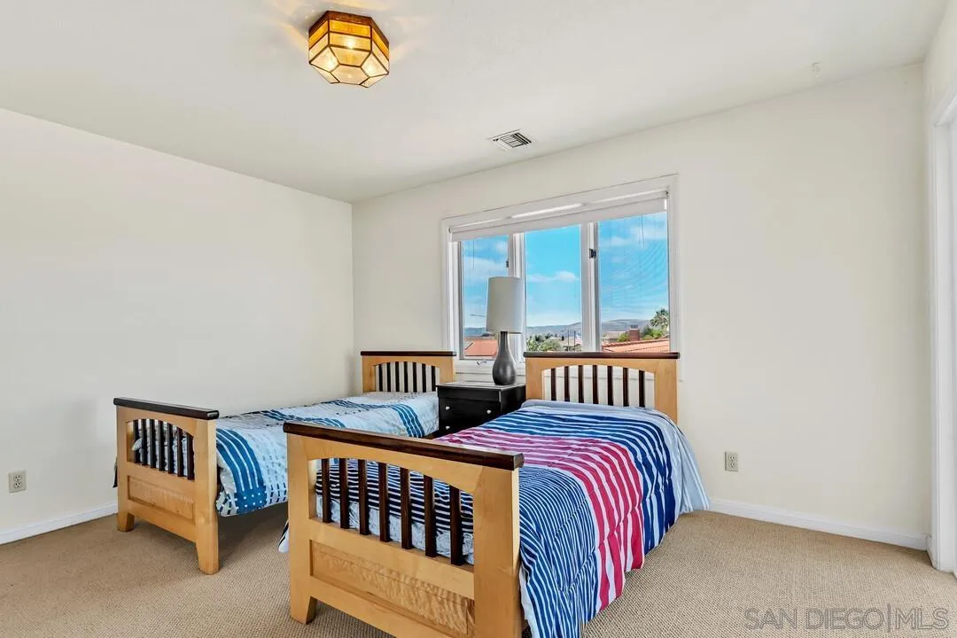 2257 Nielsen St