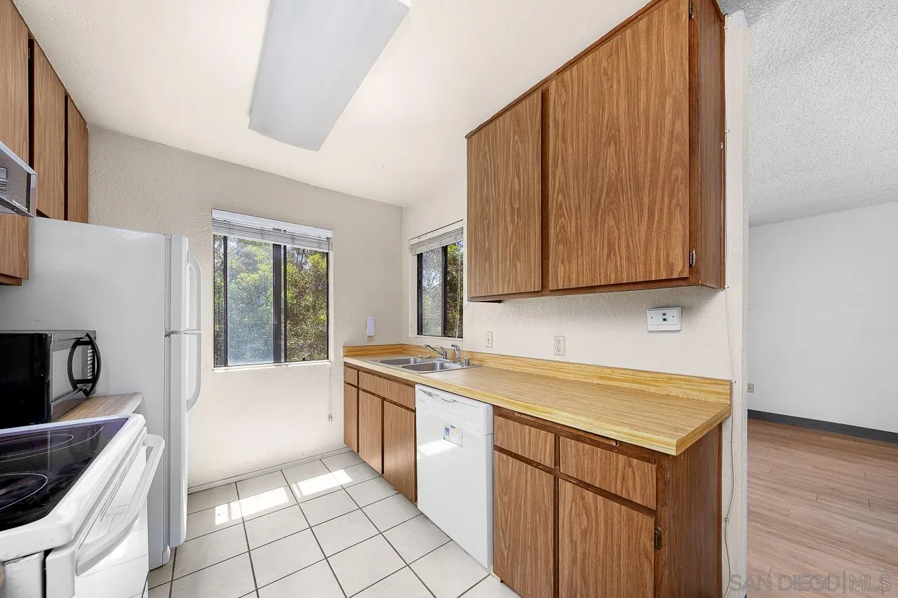 10333 Caminito Aralia Unit 70