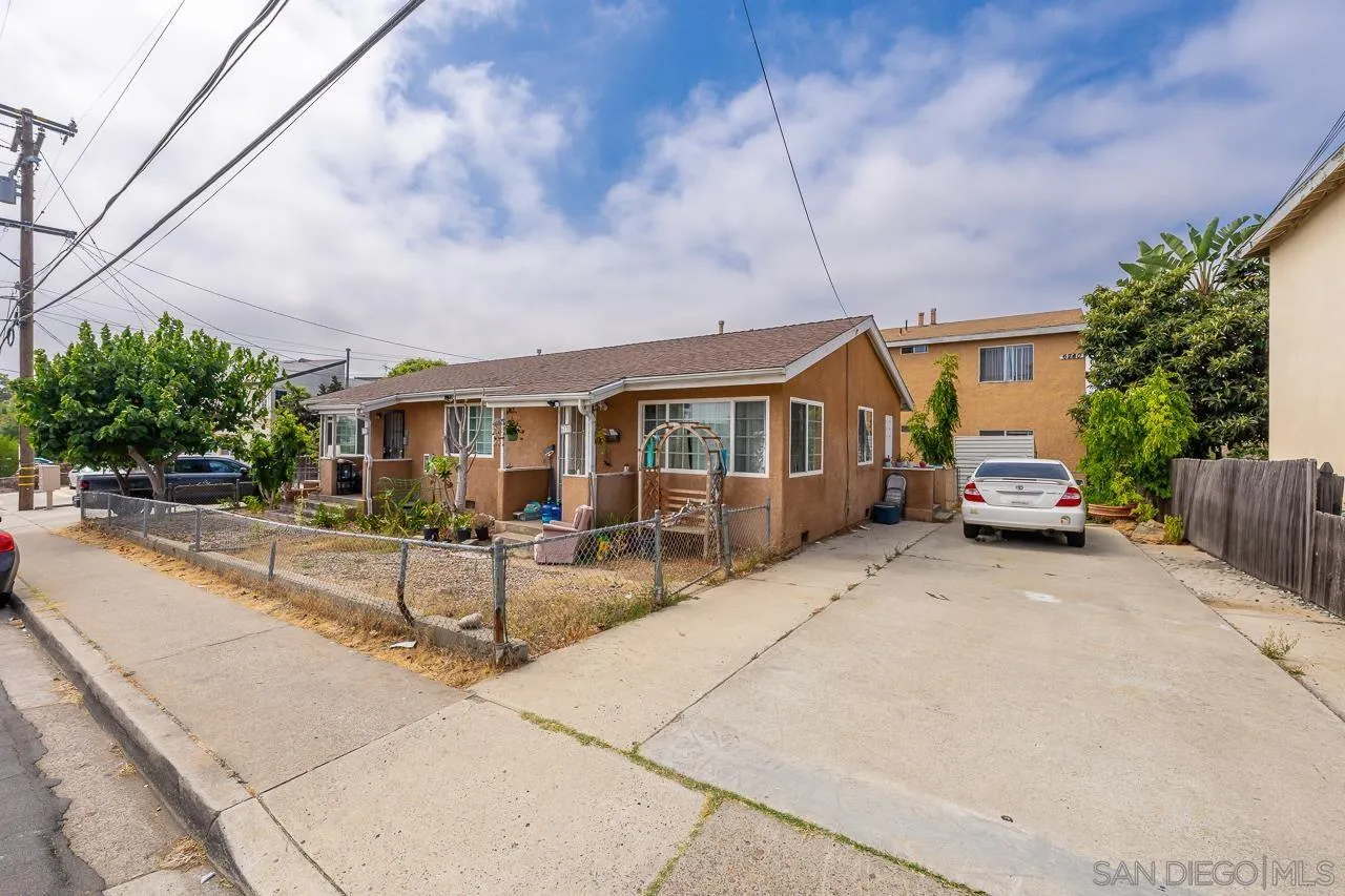 6736-38 Kelly St.