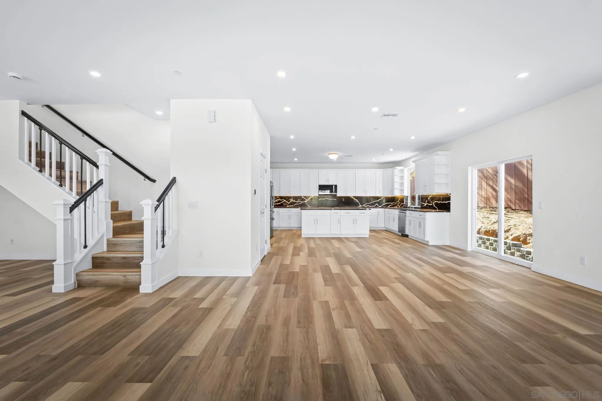 8886 Margaret Ct