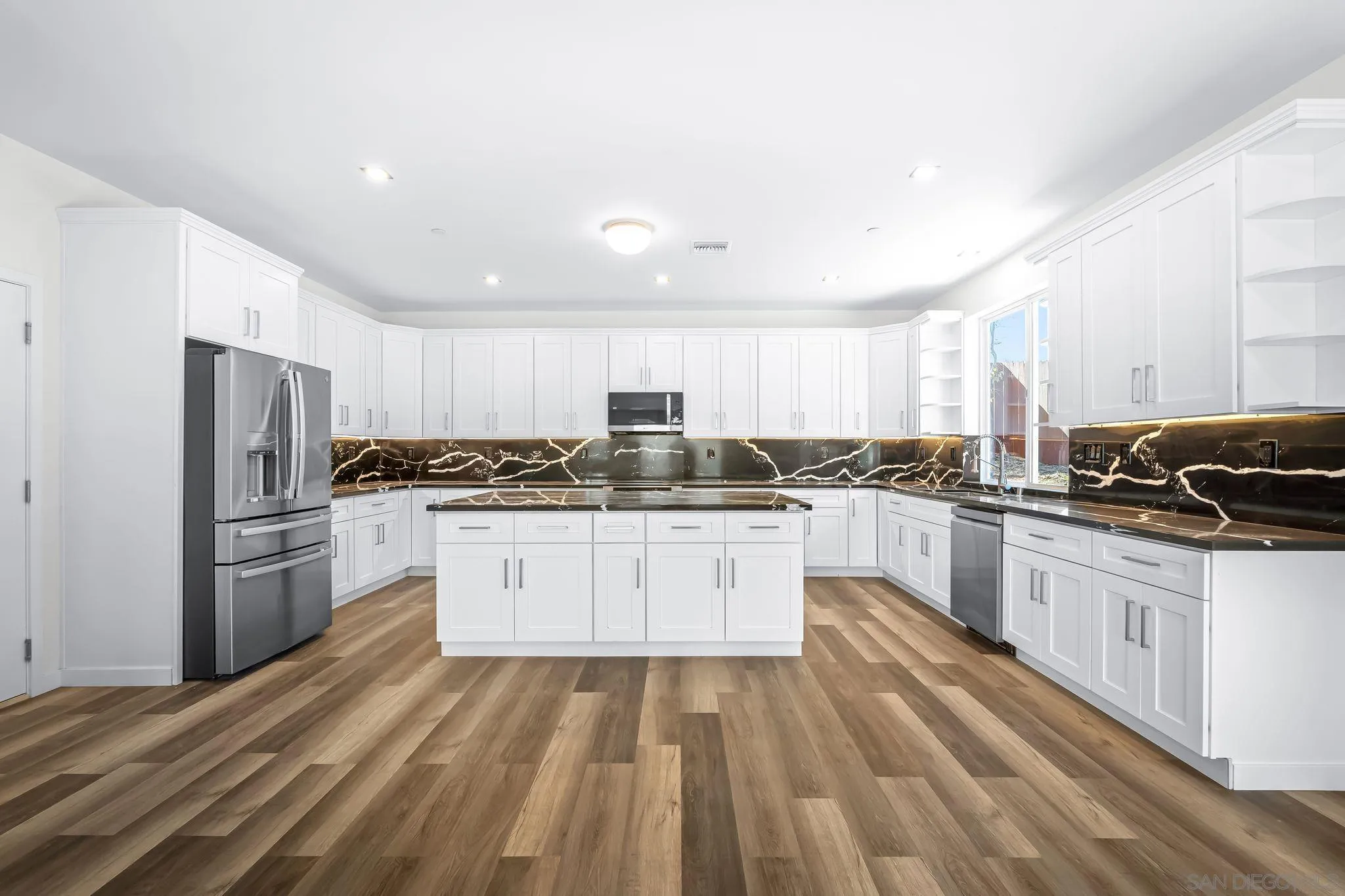 8886 Margaret Ct