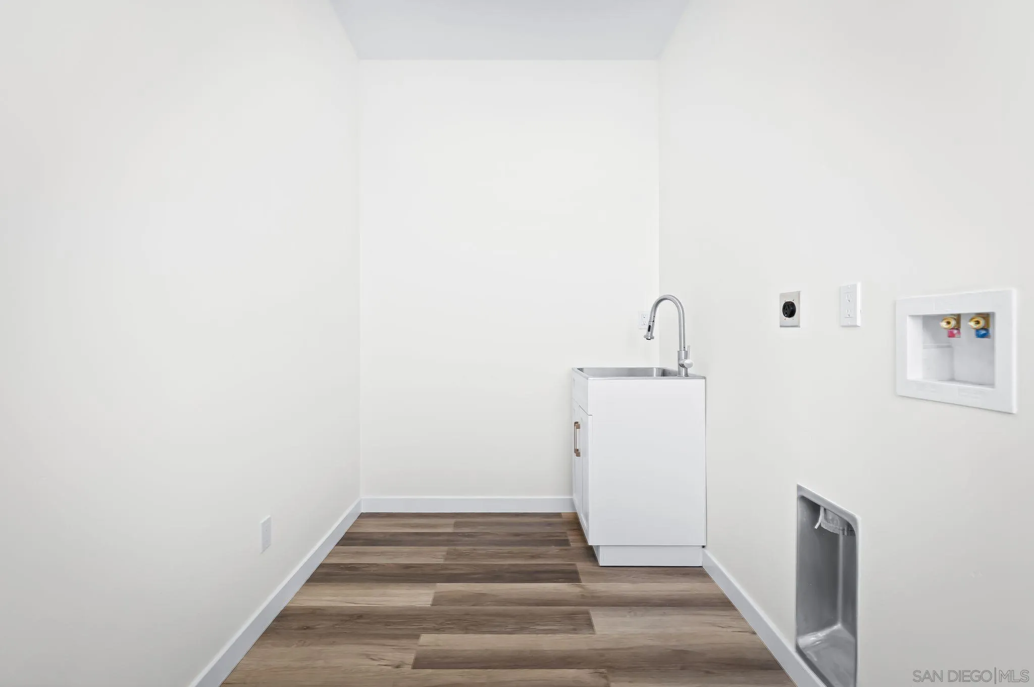 8886 Margaret Ct