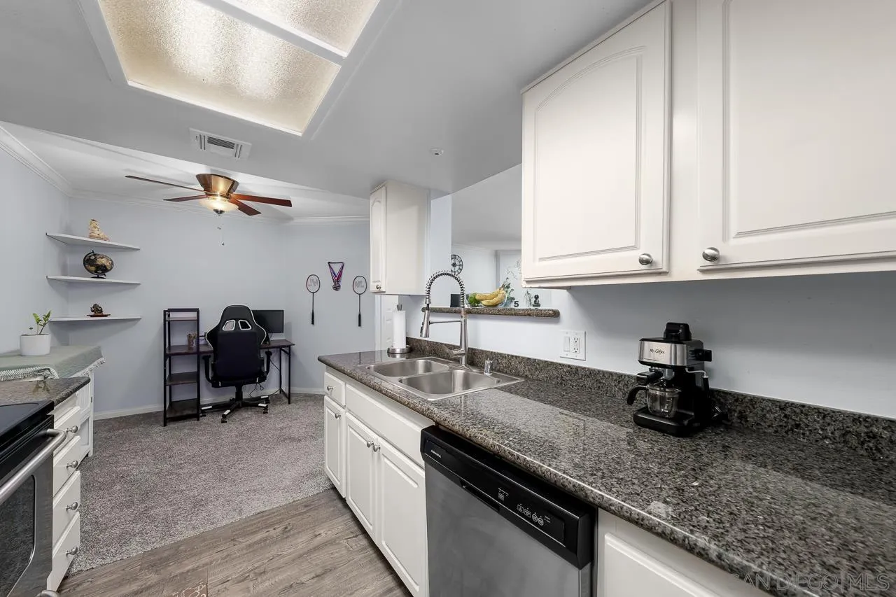 12015 Alta Carmel Ct Unit 299