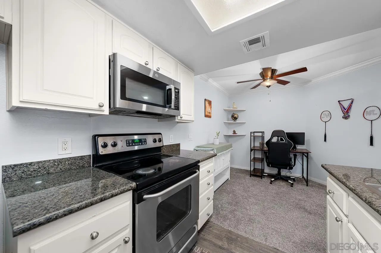 12015 Alta Carmel Ct Unit 299
