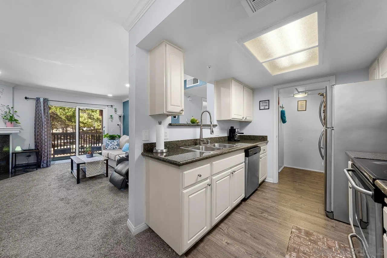 12015 Alta Carmel Ct Unit 299
