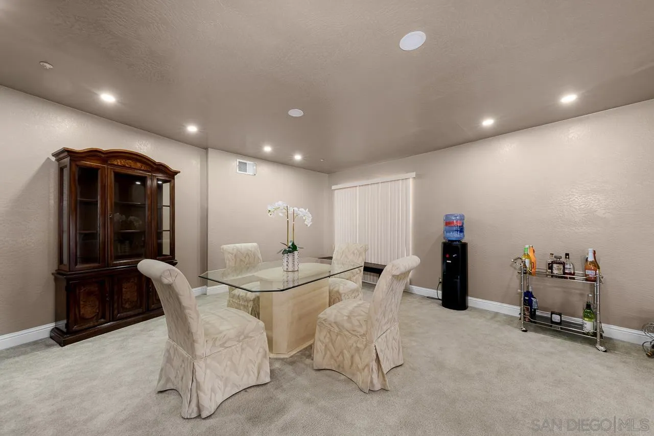 719 Singing Trails Dr