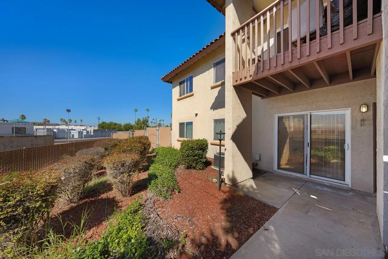 174 Chambers St Unit 1