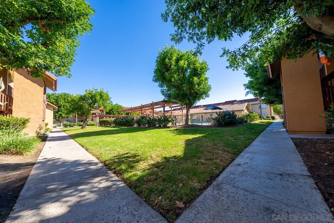 174 Chambers St Unit 1