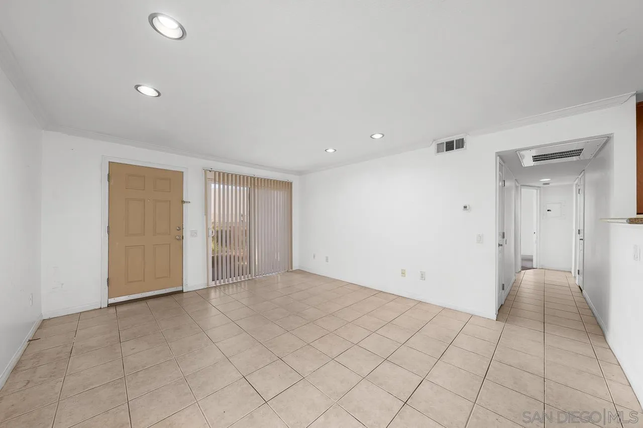 174 Chambers St Unit 1