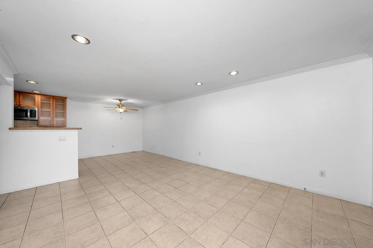 174 Chambers St Unit 1