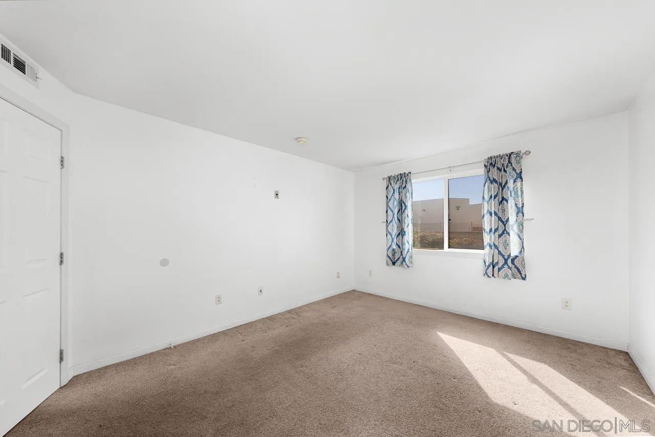 174 Chambers St Unit 1