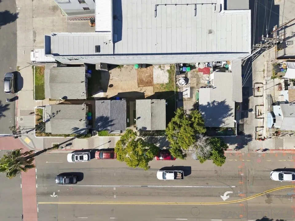 1028-44 Cesar E Chavez Pkwy