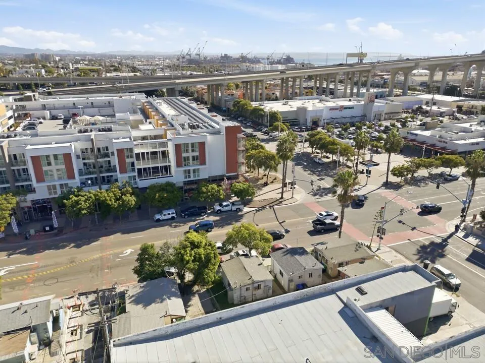 1028-44 Cesar E Chavez Pkwy