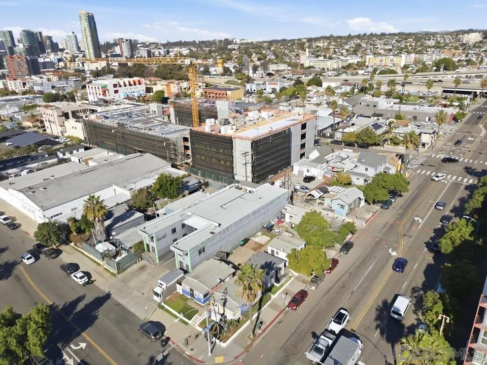 1028-44 Cesar E Chavez Pkwy