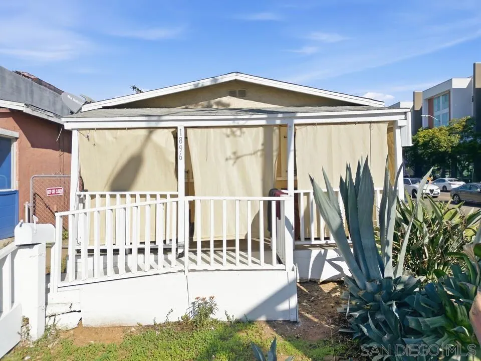 1028-44 Cesar E Chavez Pkwy