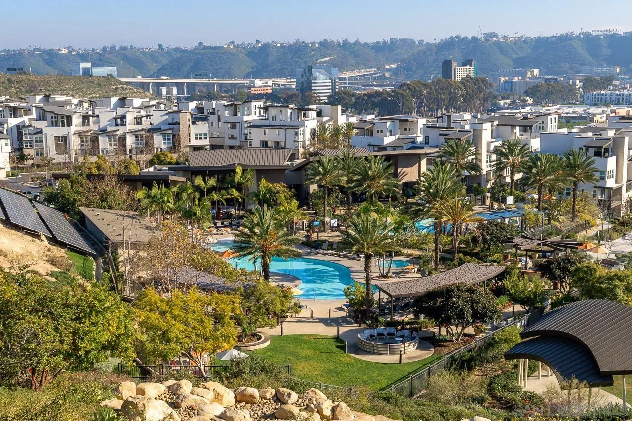 8352 Ridge Ct