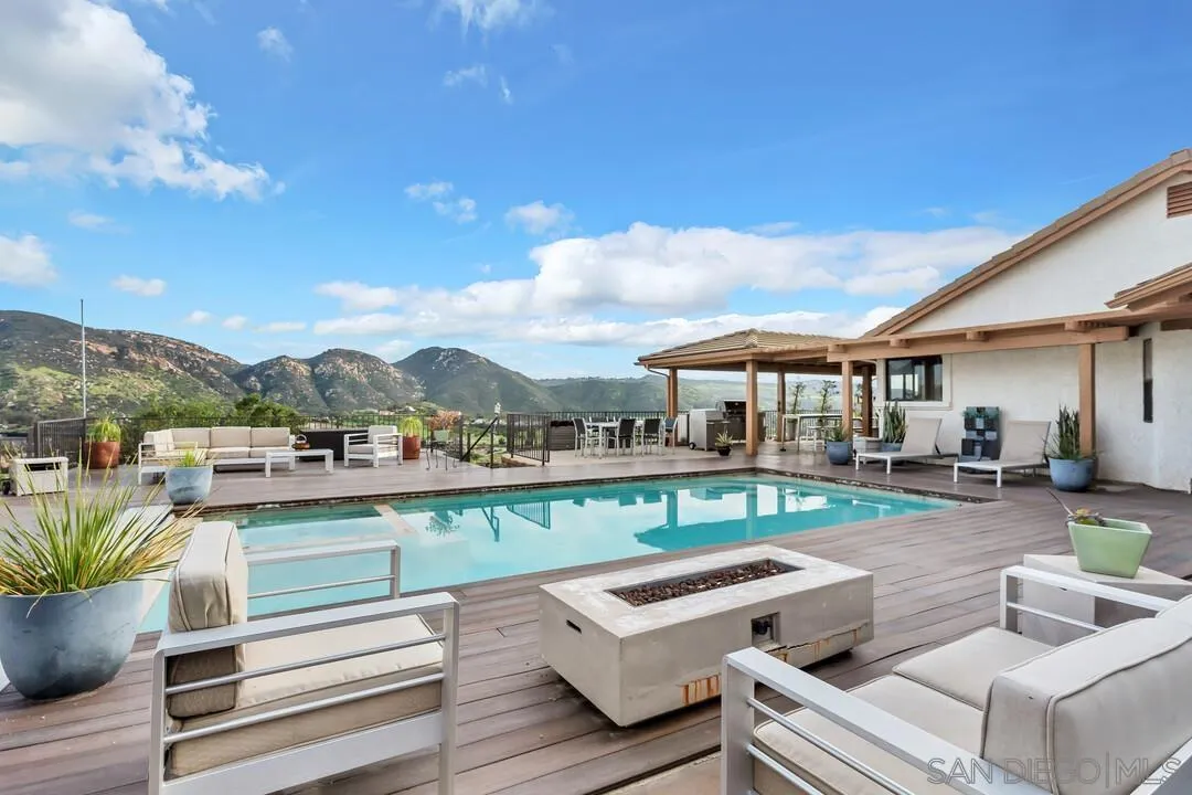 15003 Driftwood Creek Rd