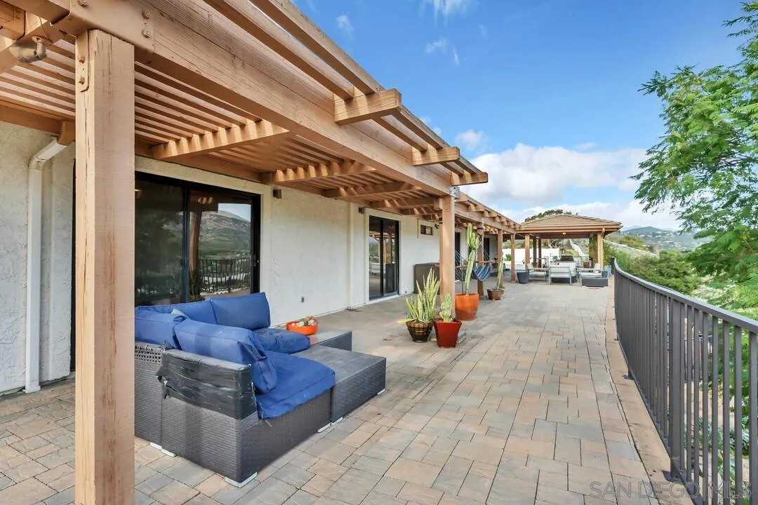 15003 Driftwood Creek Rd