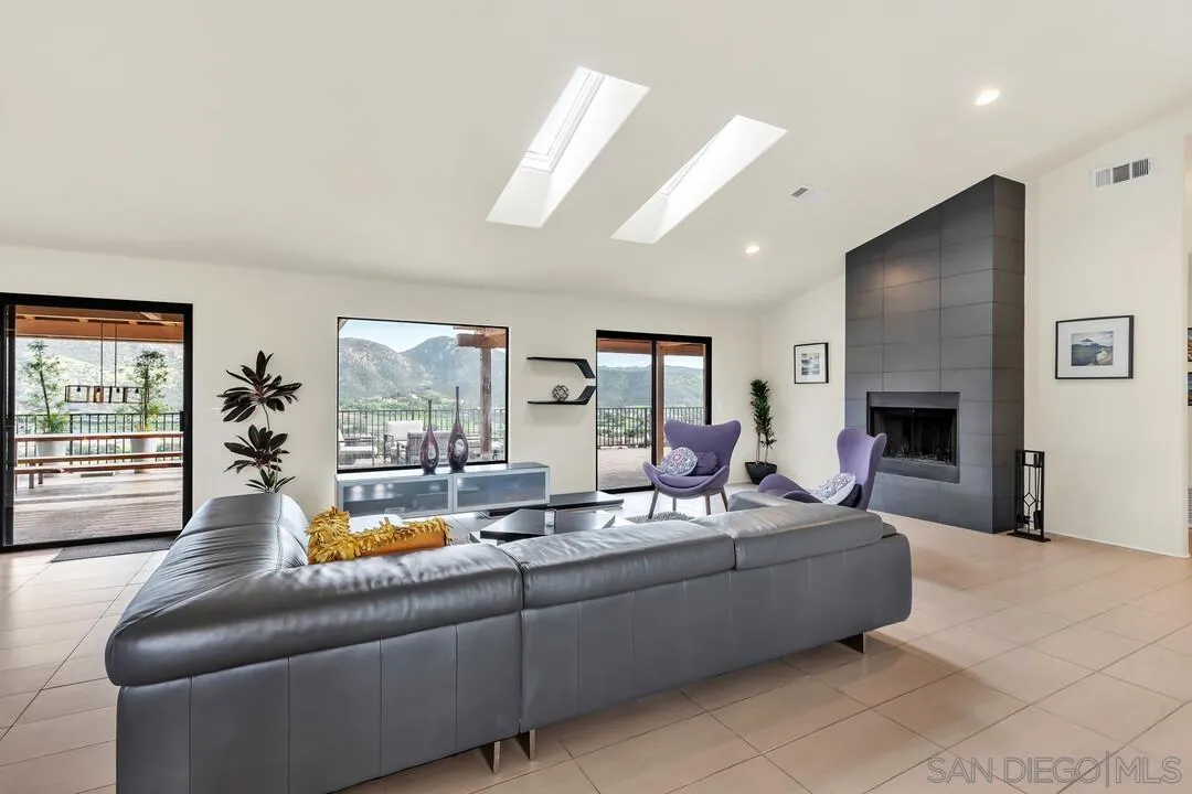 15003 Driftwood Creek Rd