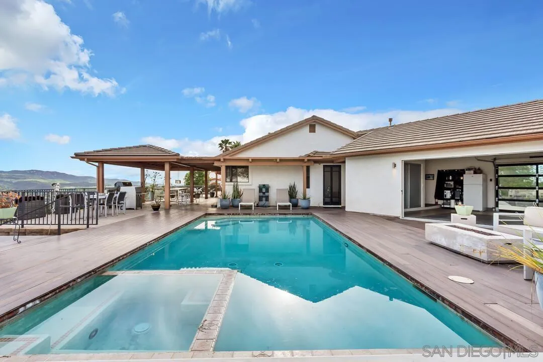 15003 Driftwood Creek Rd