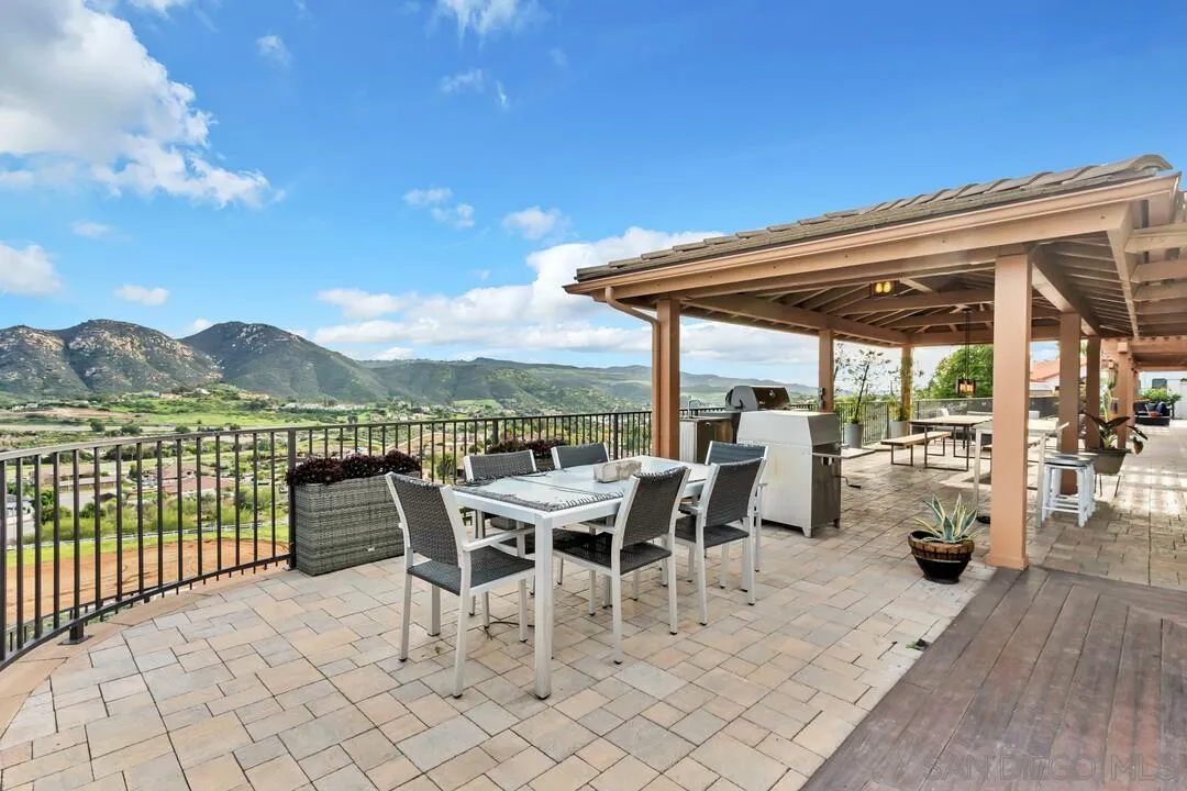 15003 Driftwood Creek Rd