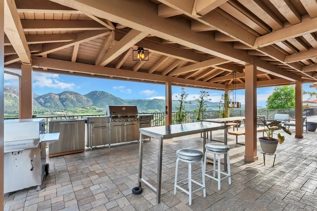 15003 Driftwood Creek Rd