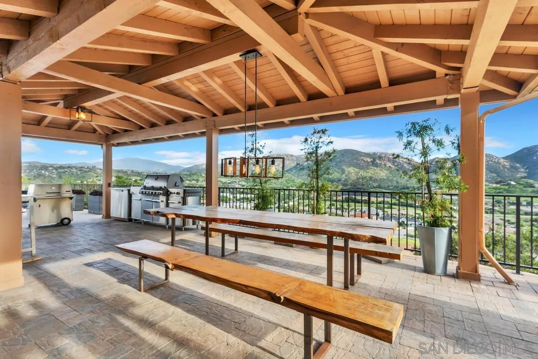 15003 Driftwood Creek Rd