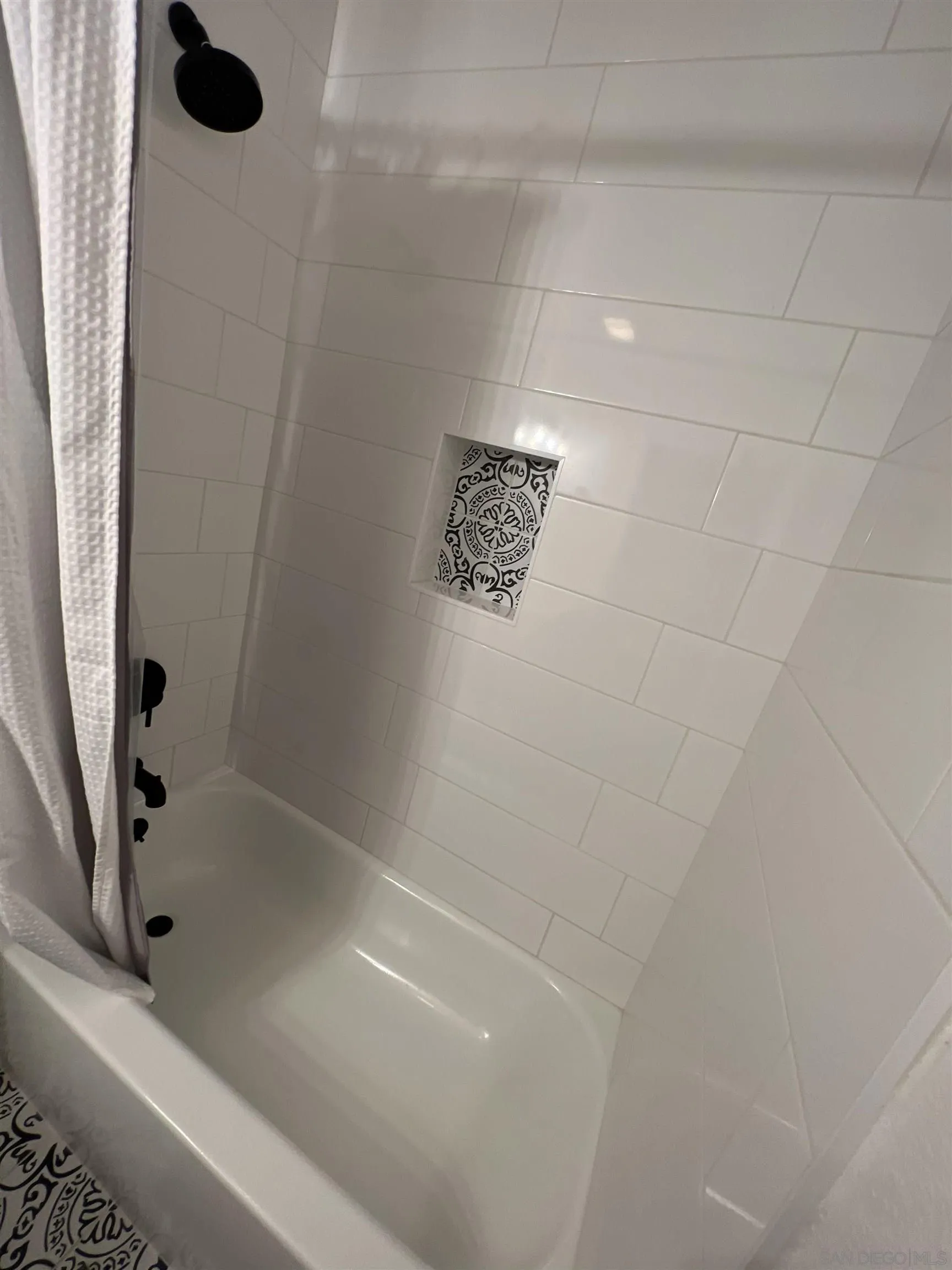 5462 Adobe Falls Rd Unit 11