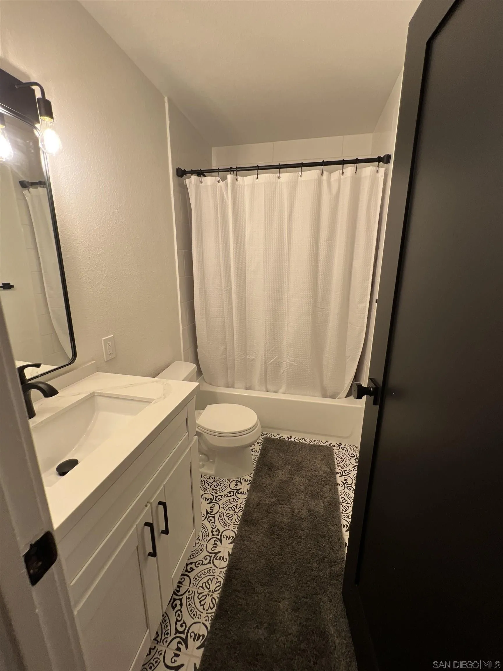 5462 Adobe Falls Rd Unit 11