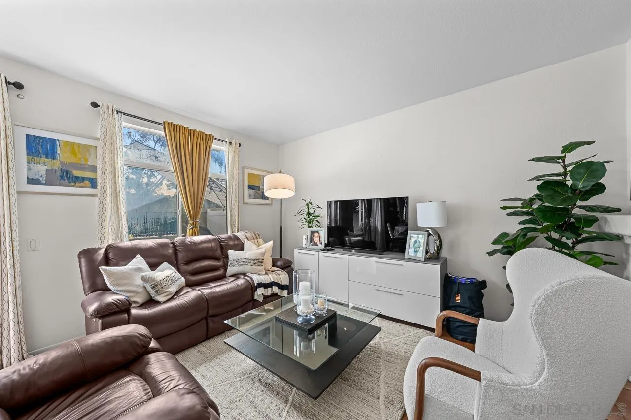 12520 Heatherton Ct. Unit 3