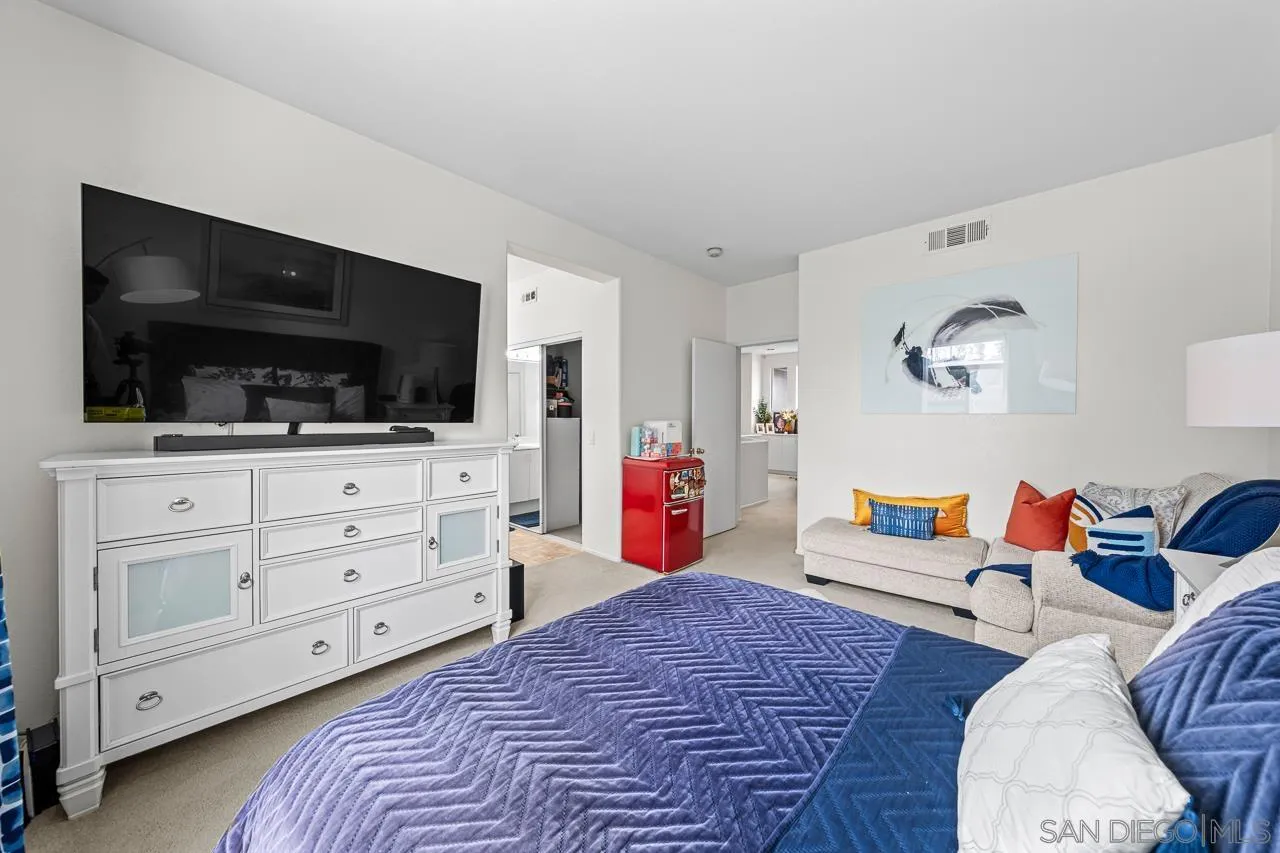 12520 Heatherton Ct. Unit 3