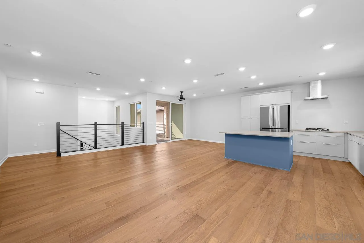 2776 Via Alta Pl