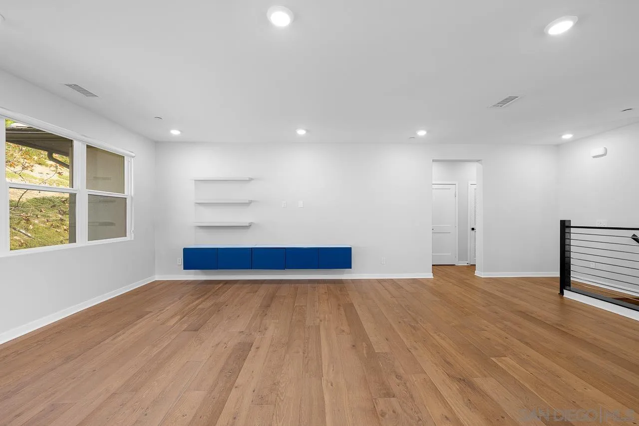 2776 Via Alta Pl