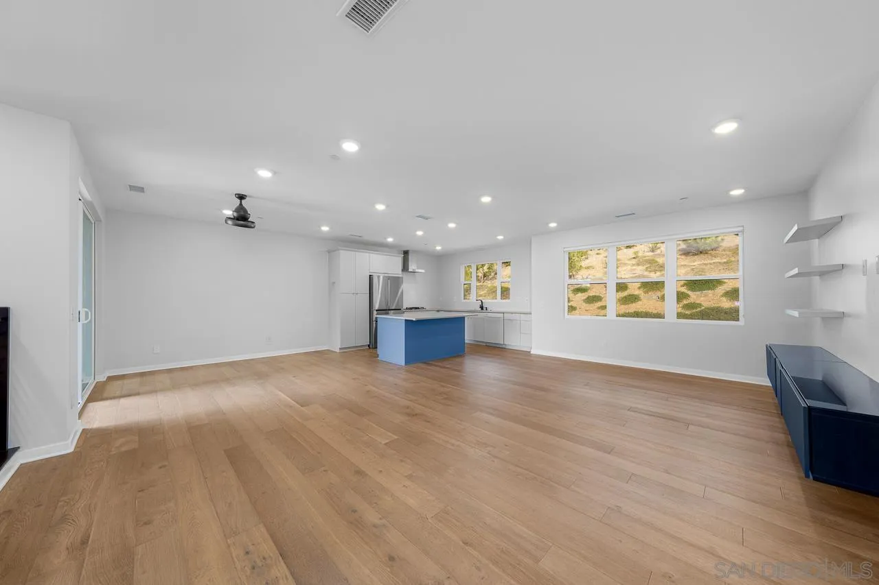 2776 Via Alta Pl
