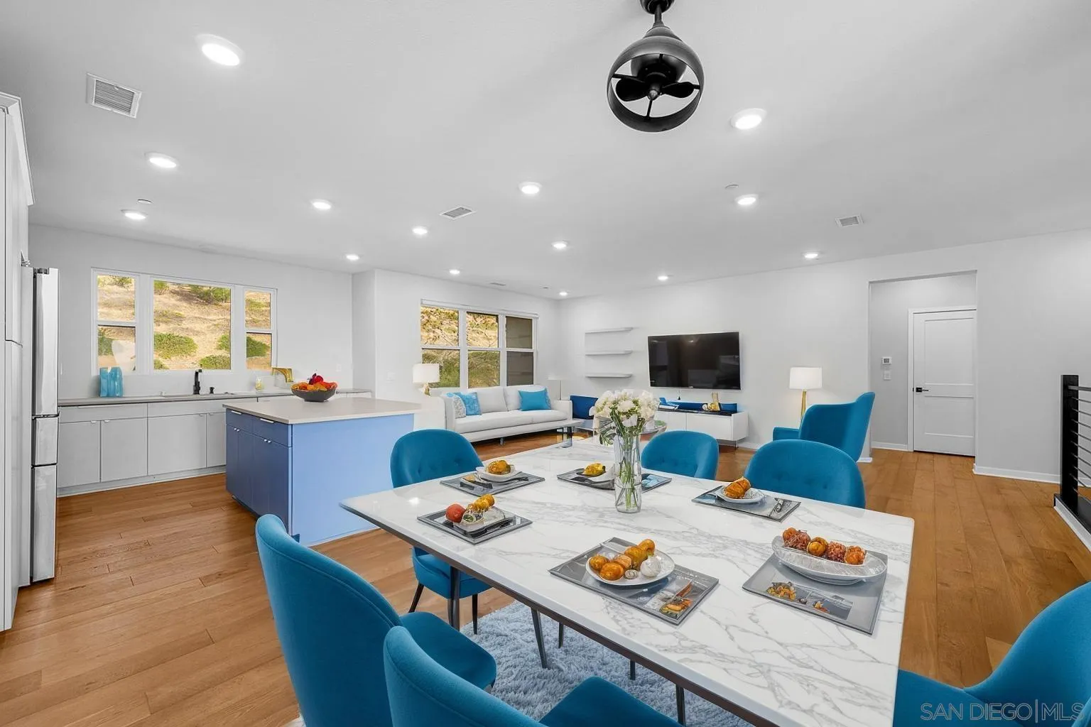 2776 Via Alta Pl