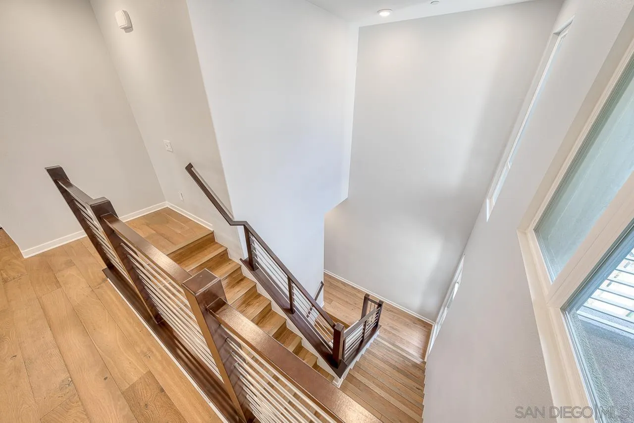 2776 Via Alta Pl