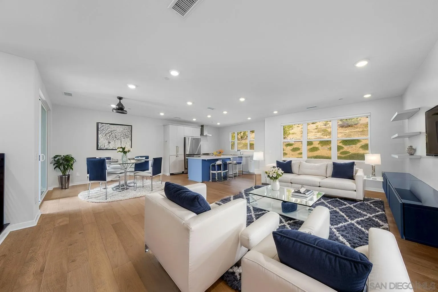 2776 Via Alta Pl