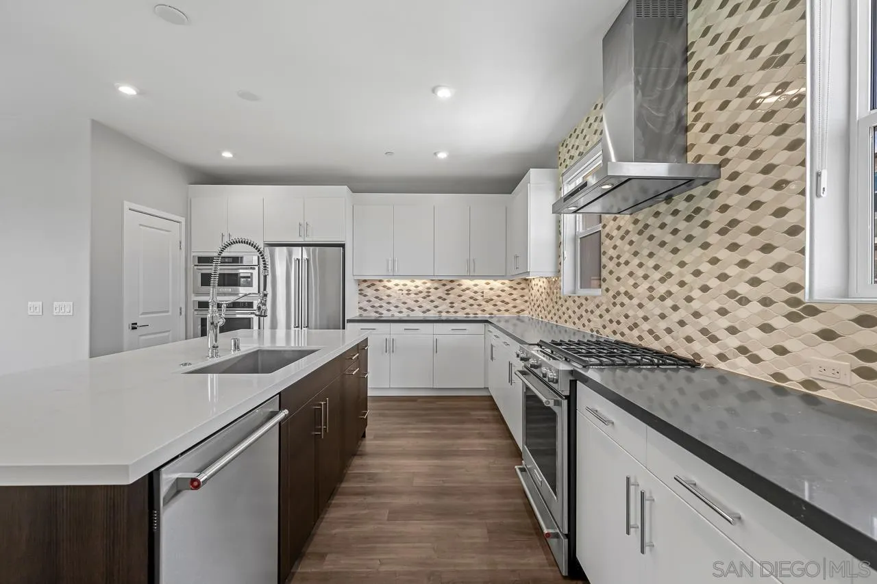 2602 Avella Dr.