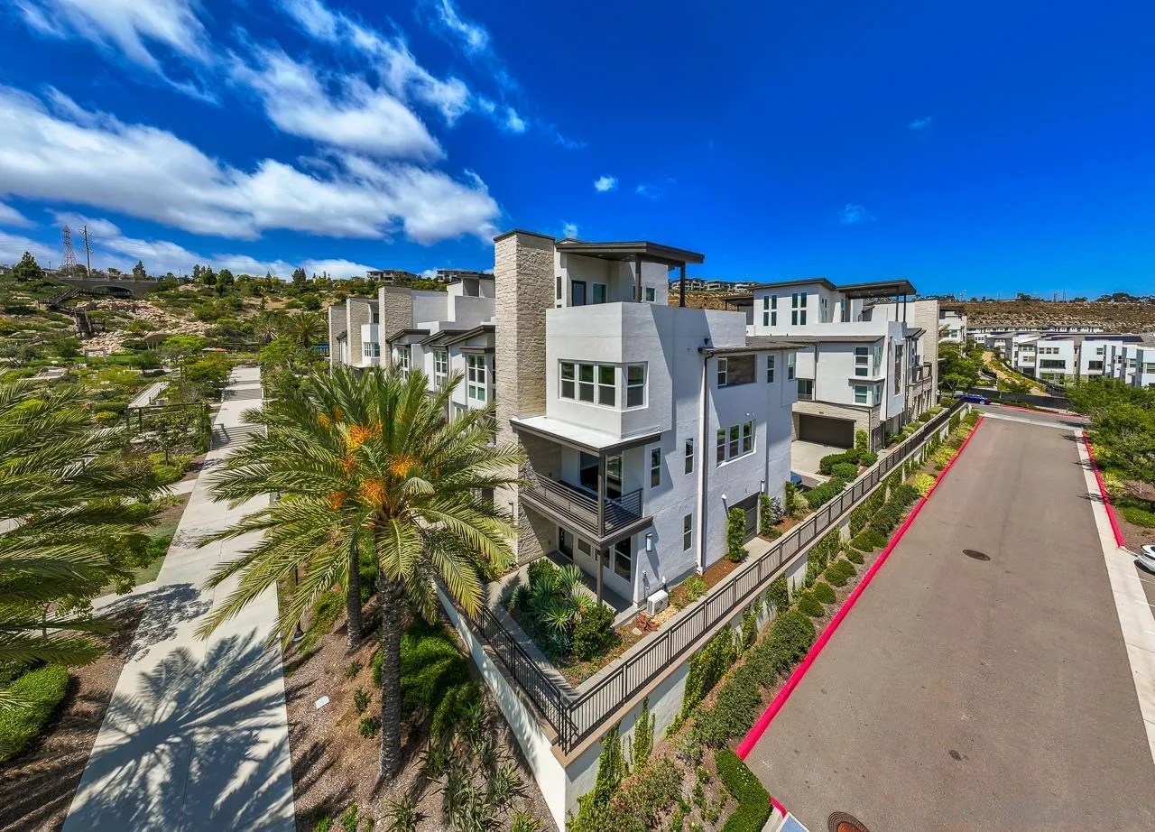 2602 Avella Dr.