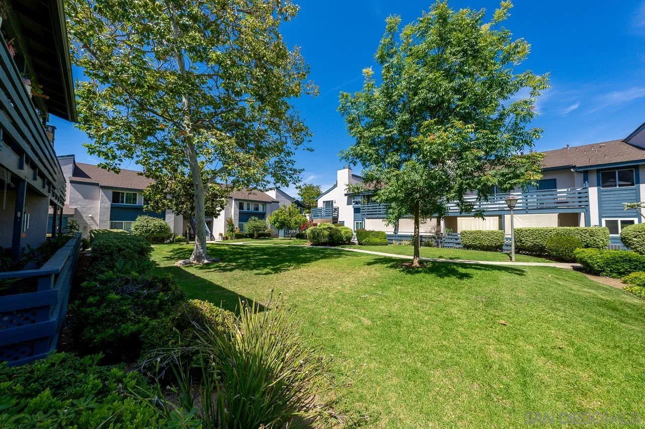 1476 Gustavo St. Unit B