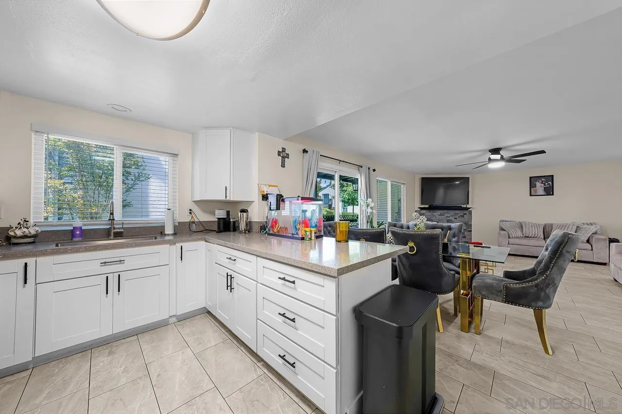 1476 Gustavo St. Unit B
