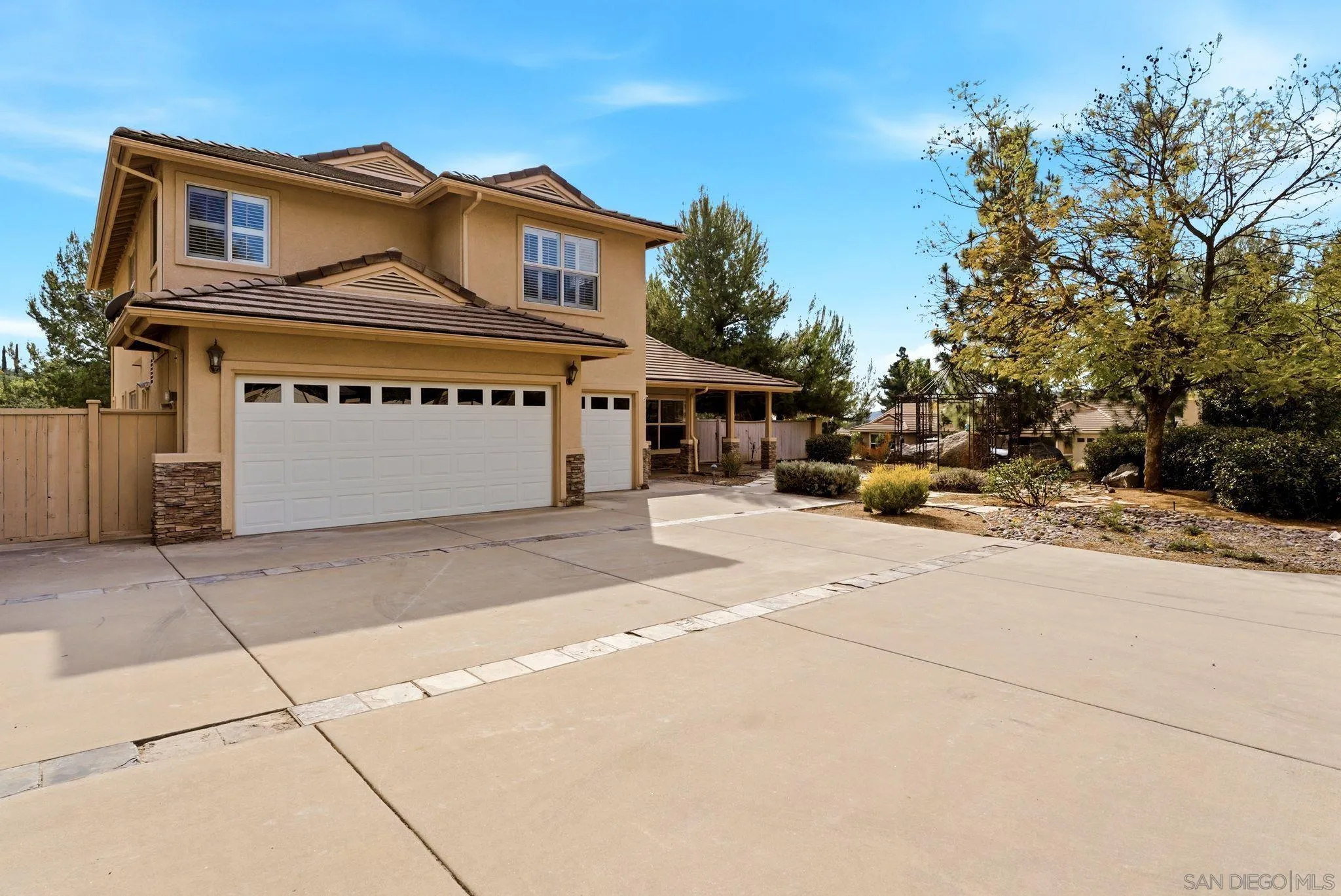 1734 Kyrsten Terrace