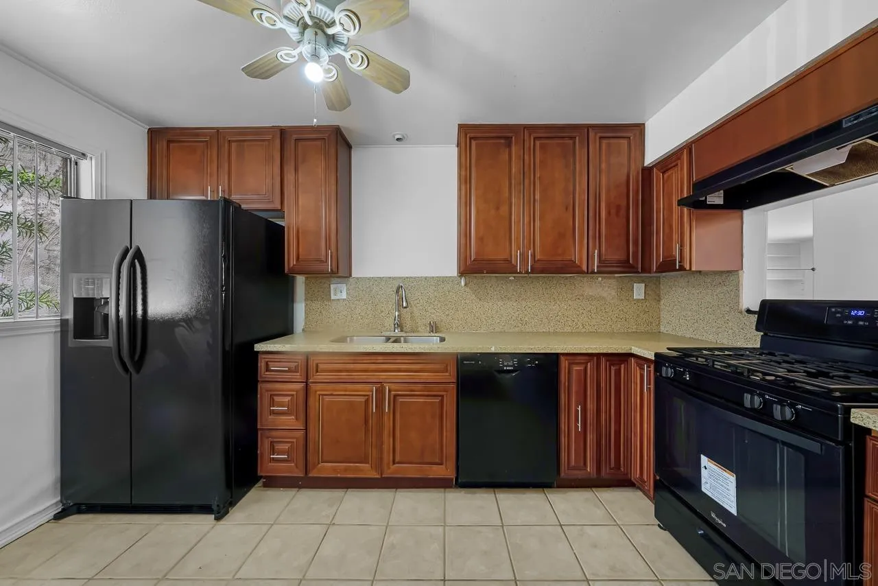 6787 Alvarado Rd Unit 5
