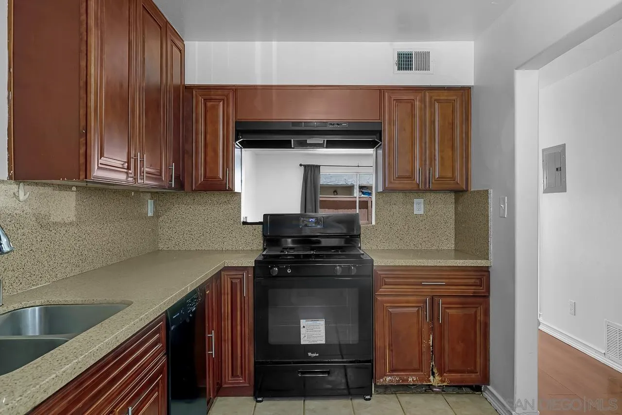 6787 Alvarado Rd Unit 5