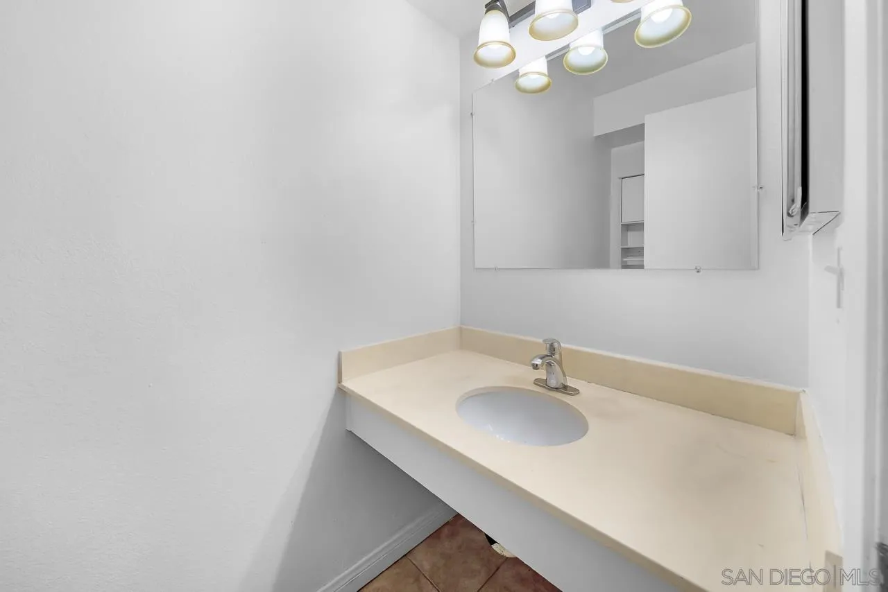 6787 Alvarado Rd Unit 5
