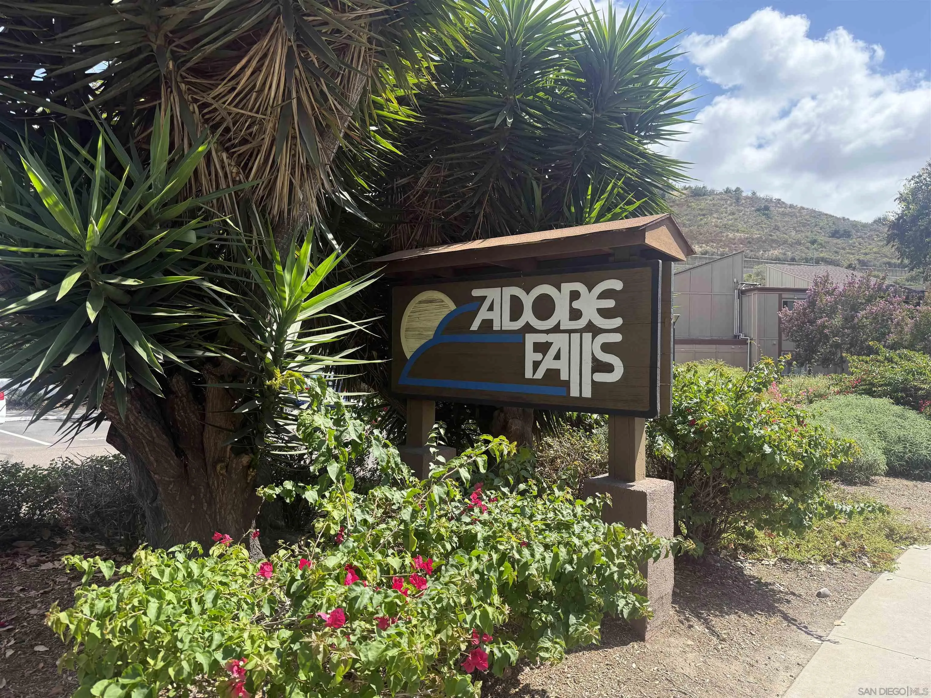 5462 Adobe Falls Rd Unit 11
